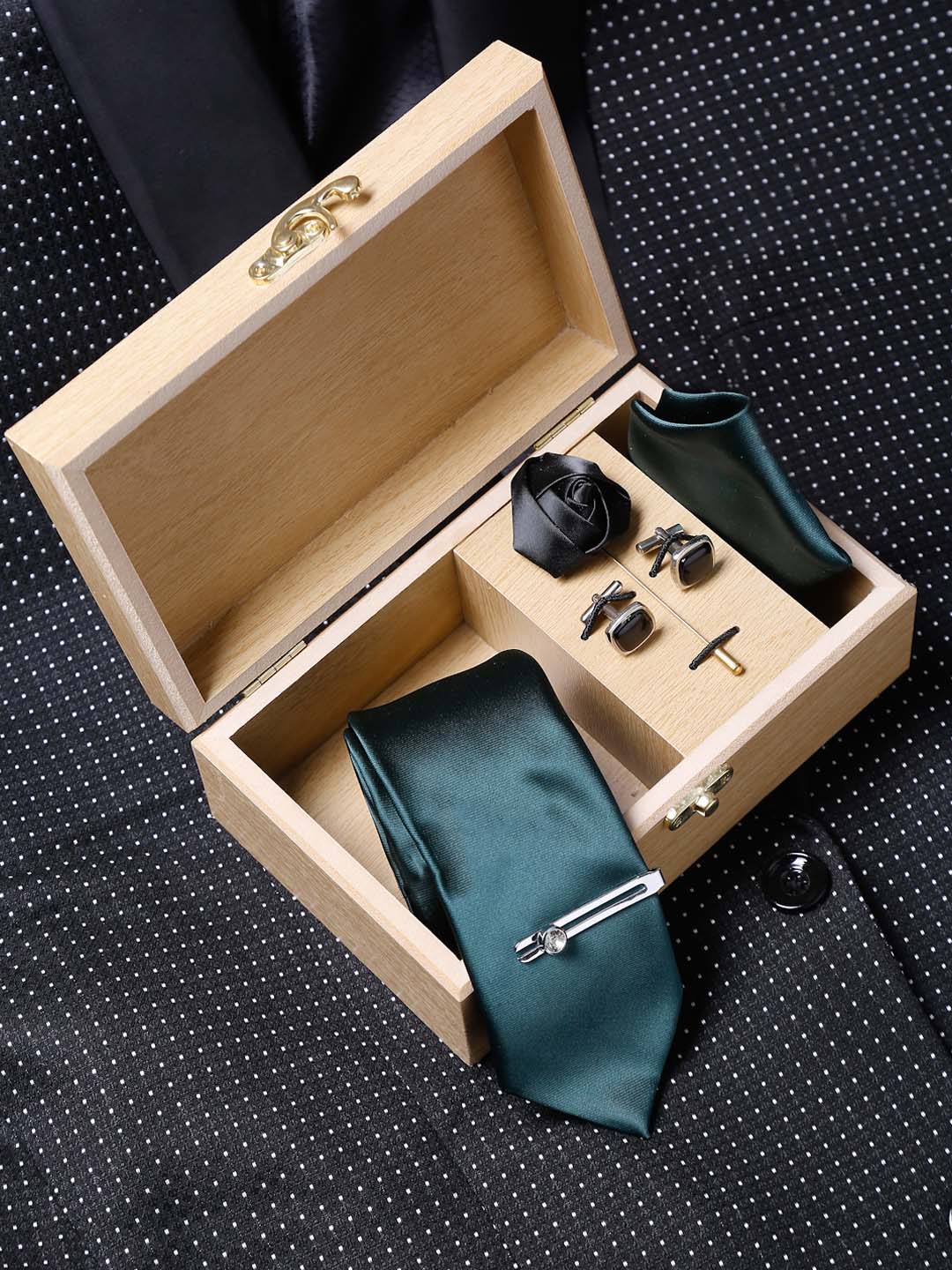Green Luxury Italian Silk Necktie Set With Pocket Square Cufflinks Brooch Chrome Tie pin