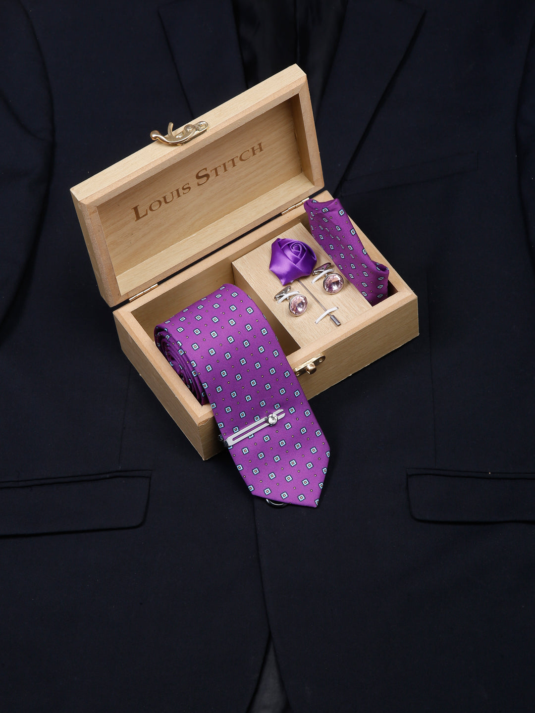 Liliac Purple Luxury Italian Silk Necktie Set With Pocket Square Cufflinks Brooch Chrome Tie pin