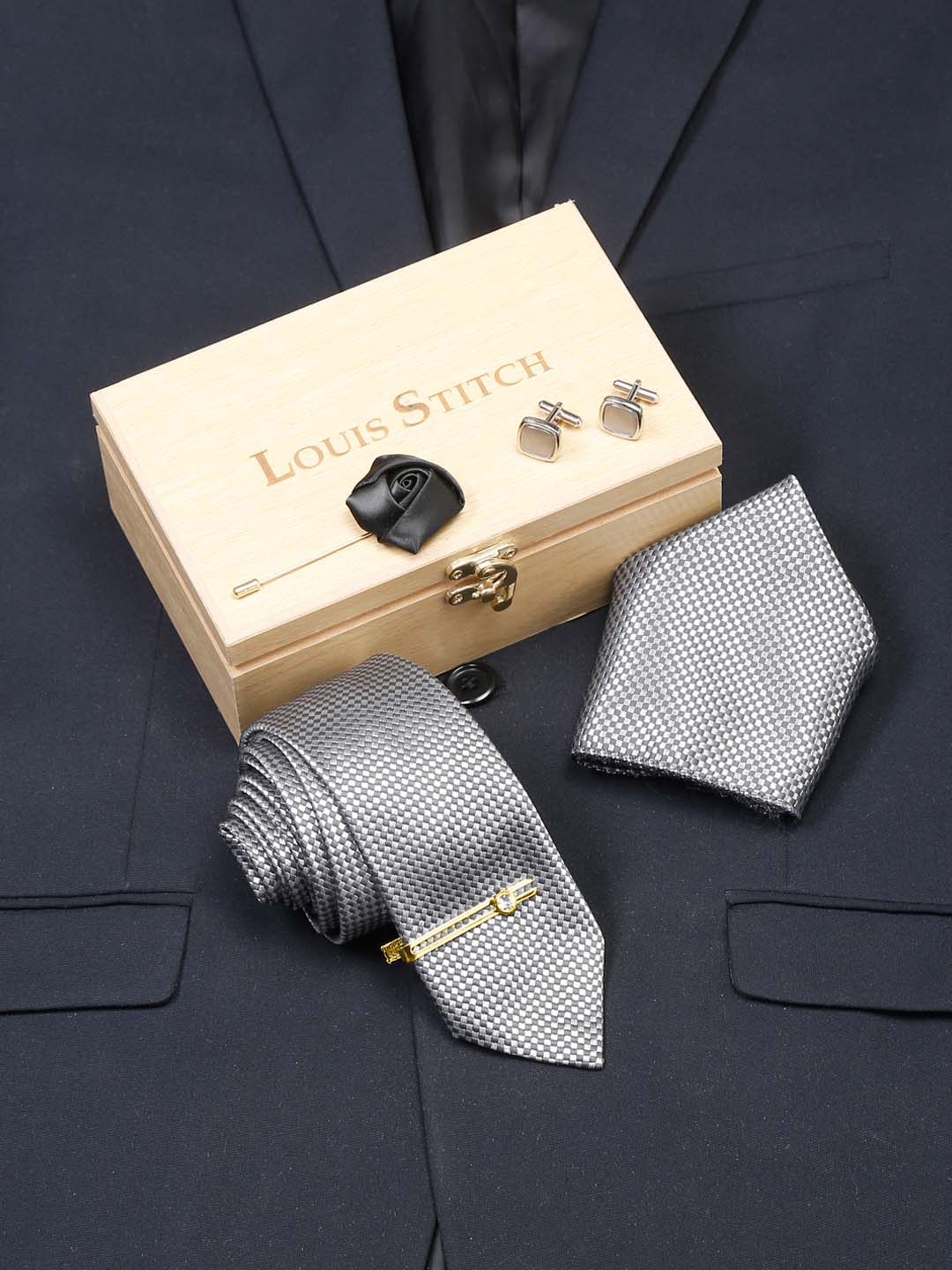 Checkered Black Luxury Italian Silk Necktie Set With Pocket Square Cufflinks Brooch Gold Tie pin