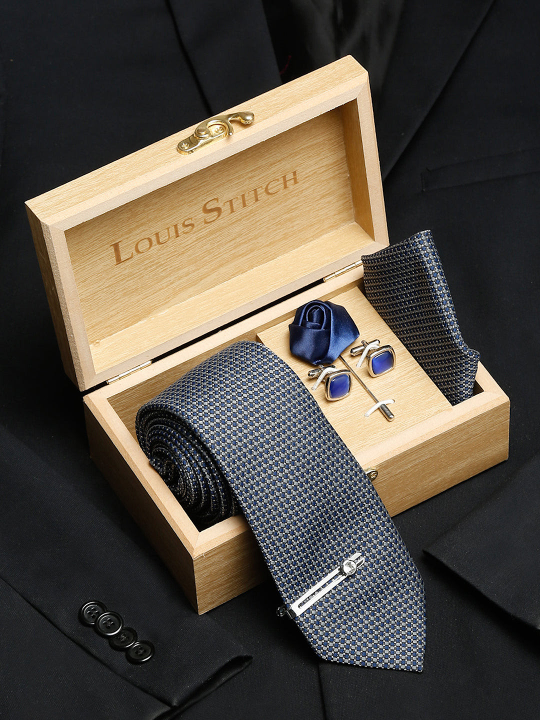 Blue Checkerd Luxury Italian Silk Necktie Set With Pocket Square Cufflinks Brooch Chrome Tie pin