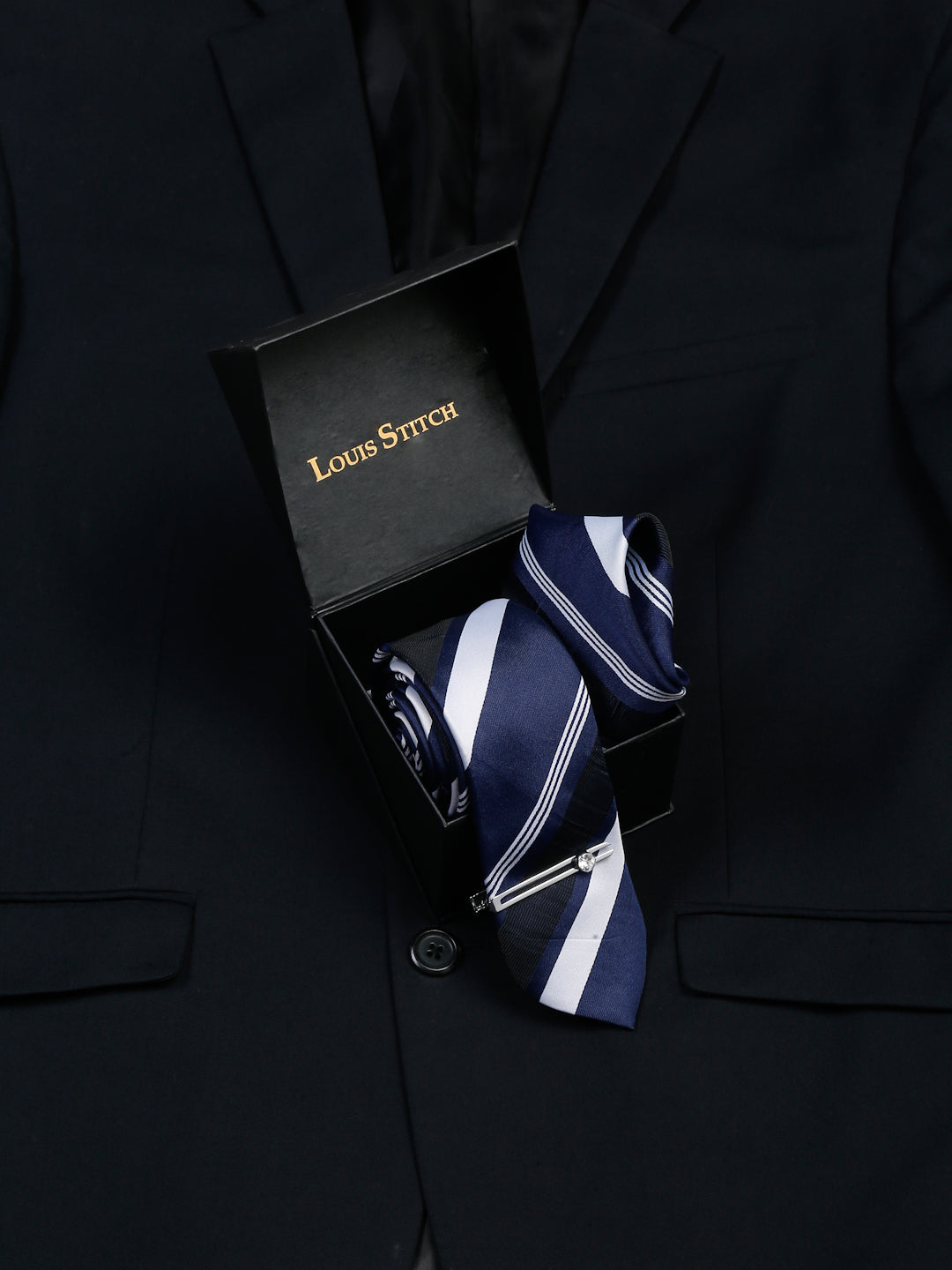 Lined Blue Stripes Luxury Italian Silk Necktie Set With Pocket Square Chrome Tie pin