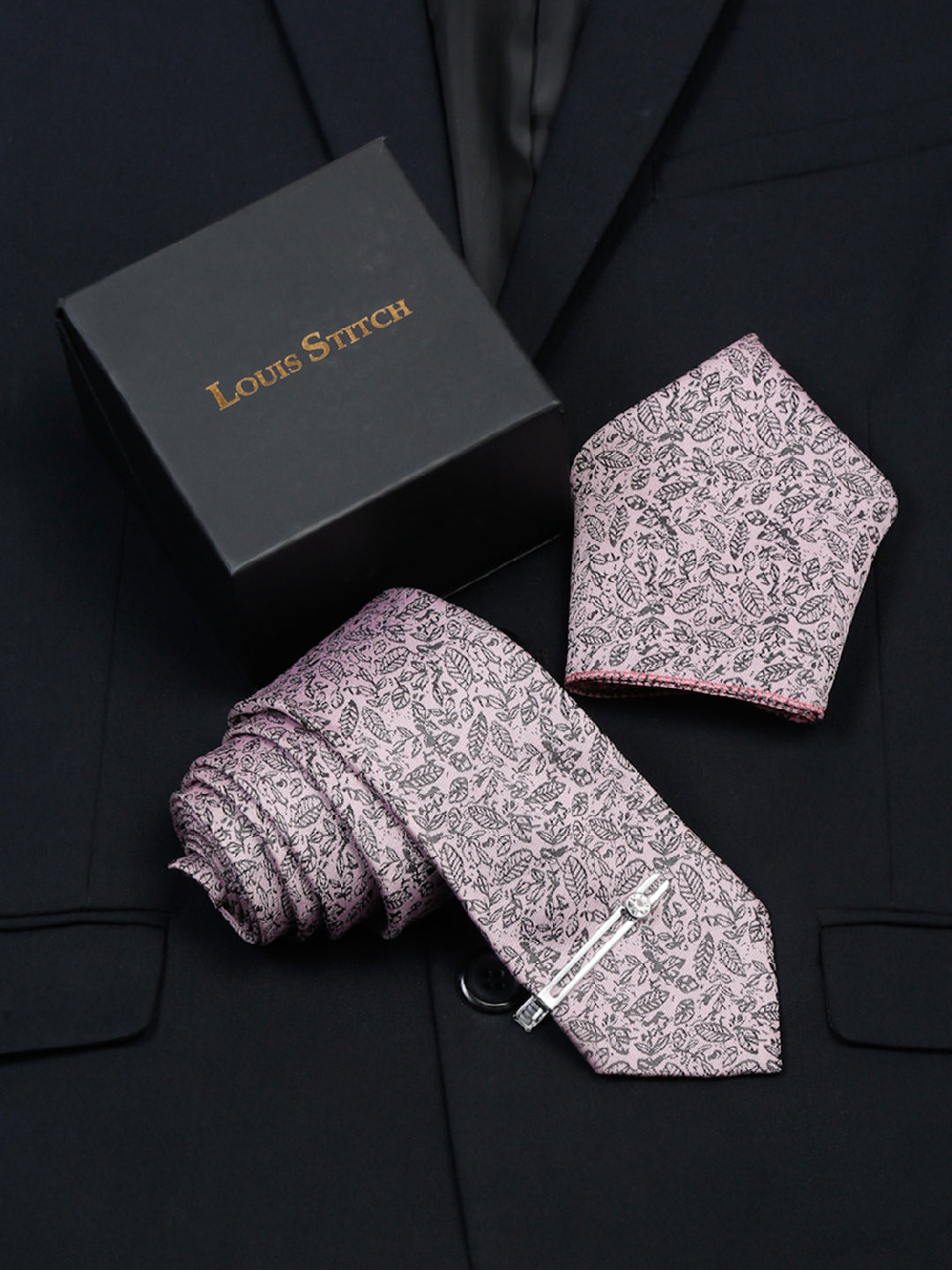 Baby Pink Luxury Italian Silk Necktie Set With Pocket Square Chrome Tie pin