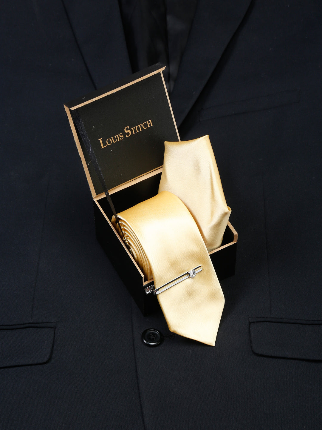 Tropic Yellow Luxury Italian Silk Necktie Set With Pocket Square Chrome Tie pin
