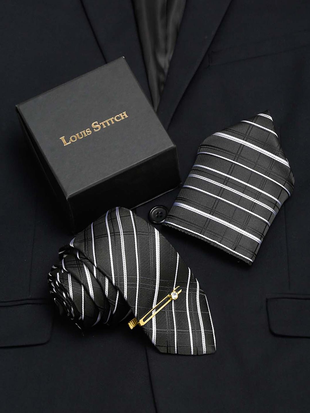 Checkered Black and White Italian Silk Necktie Set Pocket Square Golden Tiepin