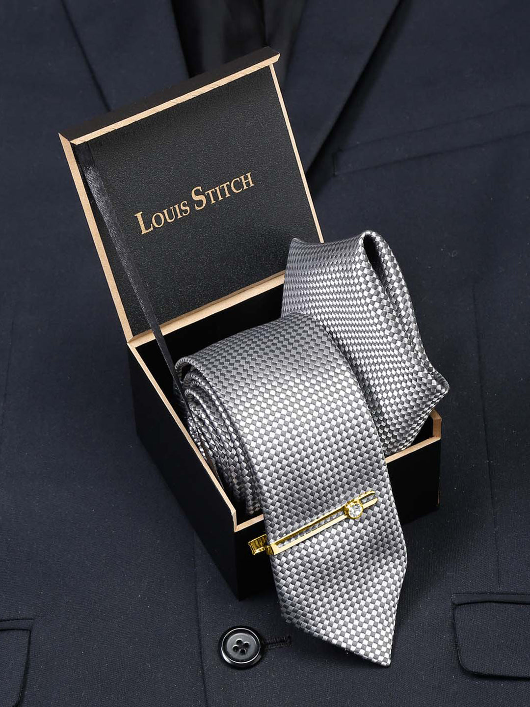 Checkered Black Luxury Italian Silk Necktie Set With Pocket Square Gold Tie pin