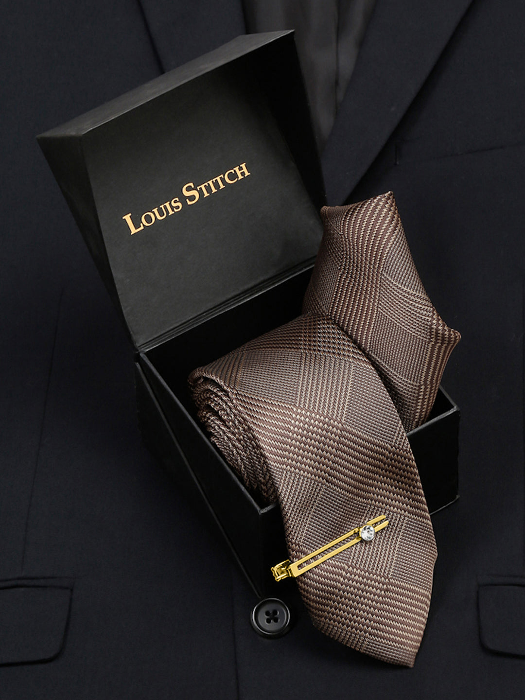 Maple Brown Italian Silk Necktie Set Pocket Square Golden Tiepin