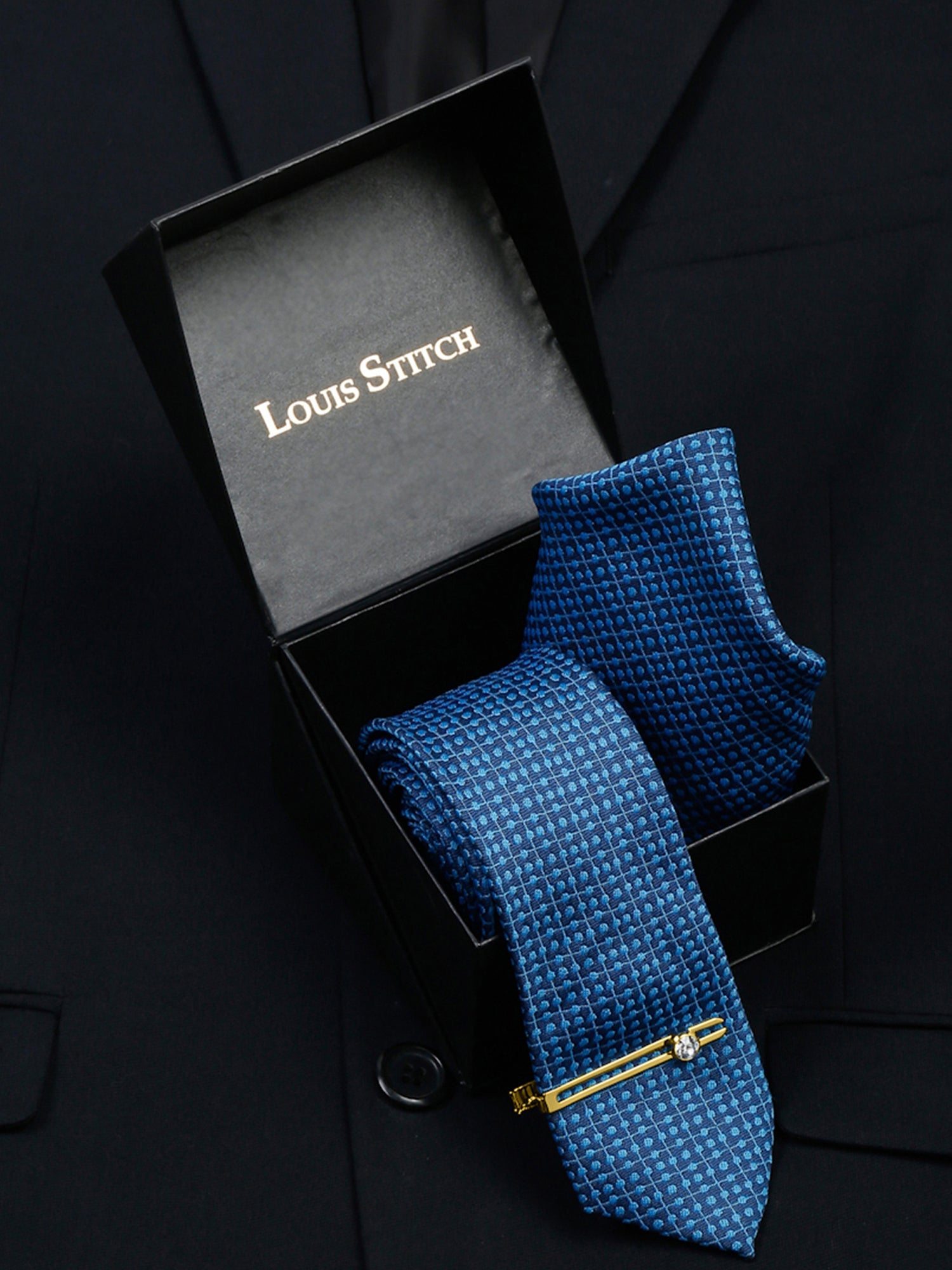 Polka Dotted Blue Luxury Italian Silk Necktie Set With Pocket Square Gold Tie pin
