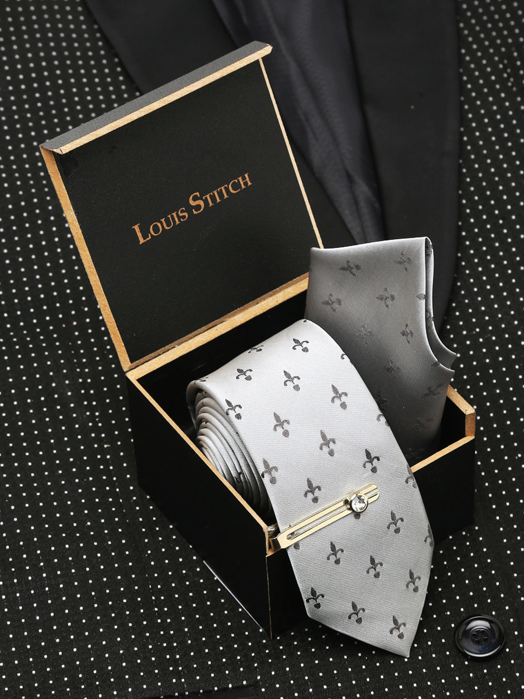 Arrow Grey Luxury Italian Silk Necktie Set With Pocket Square Gold Tie pin