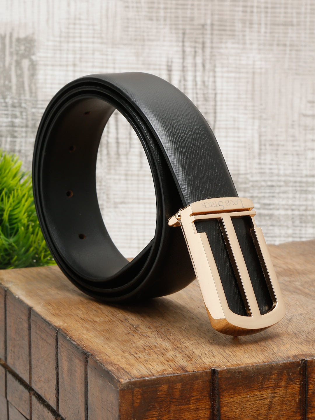 Black/Golden Men's Black Formal Italian Leather Textured Belt For Men