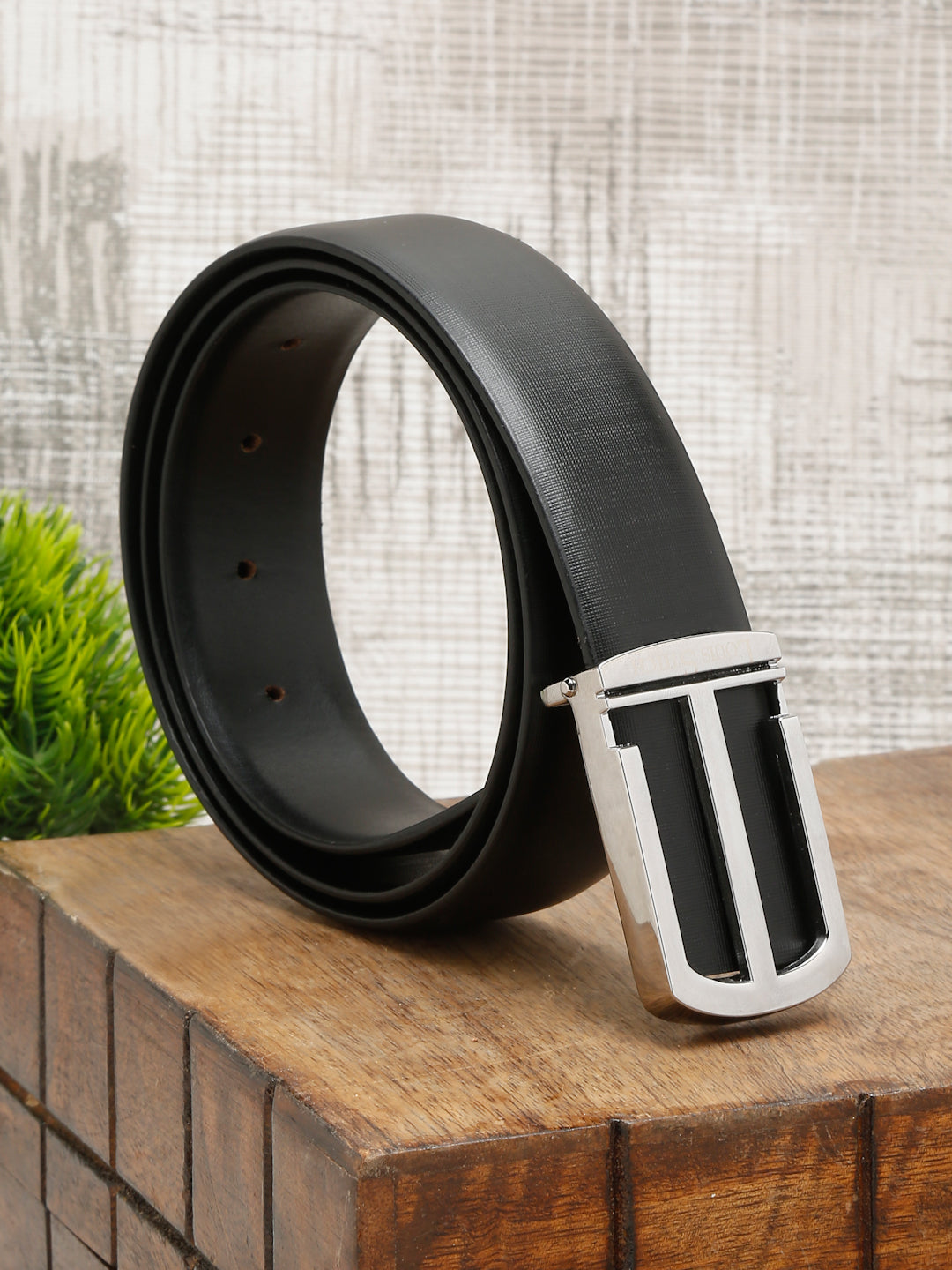 Black/Chrome Men's Black Formal Italian Leather Textured Belt For Men