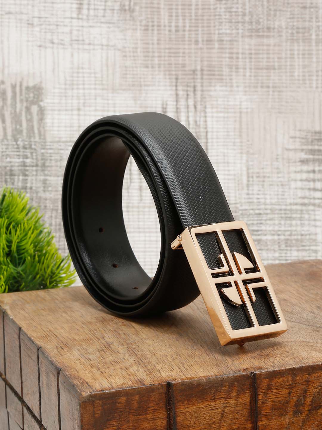 Black/Golden Men's Black Formal Italian Leather Textured Belt For Men