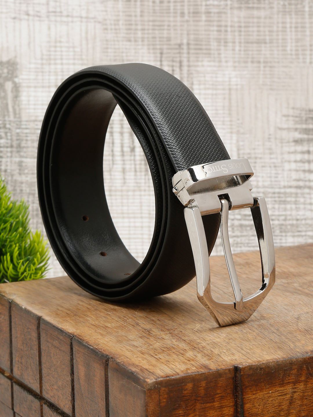 Black/Chrome Men's Black Formal Italian Leather Textured Belt For Men