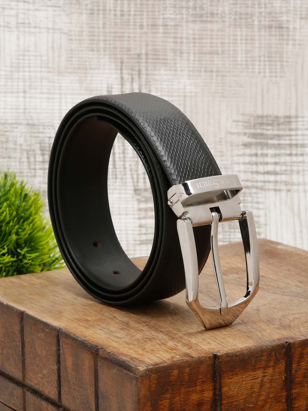 Black/Chrome Men's Black Formal Italian Leather Textured Belt For Men