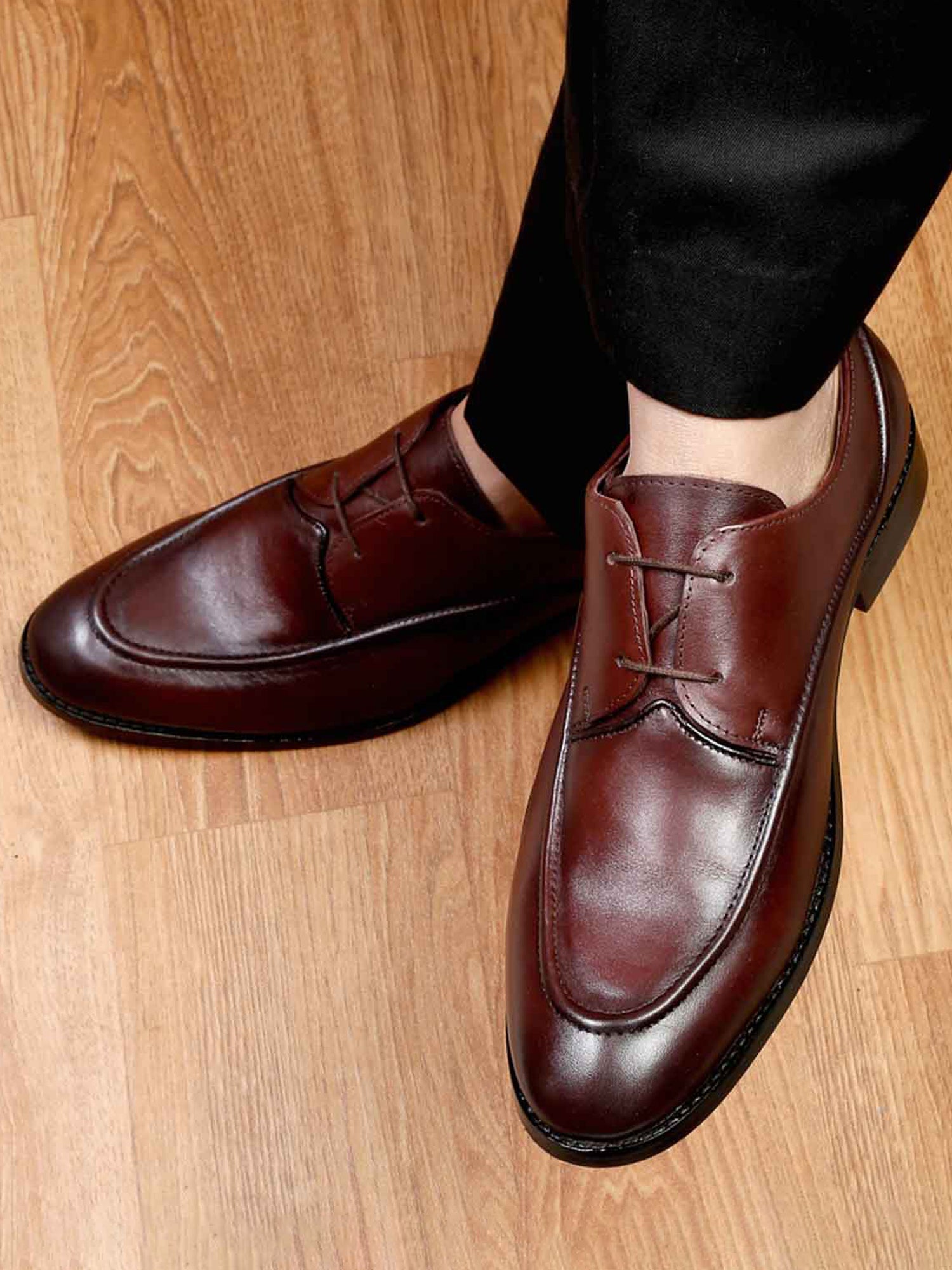 Men's Premium Italian Leather Handcrafted Two Eyelet Style British Classic Shoes