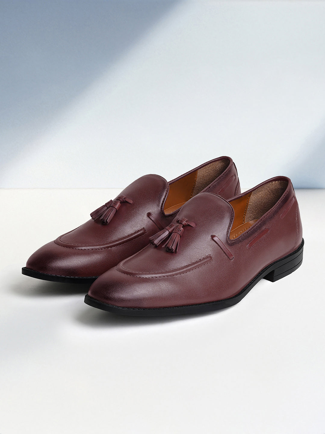 Rosewood Handcrafted Tassel Moccasin Slipon