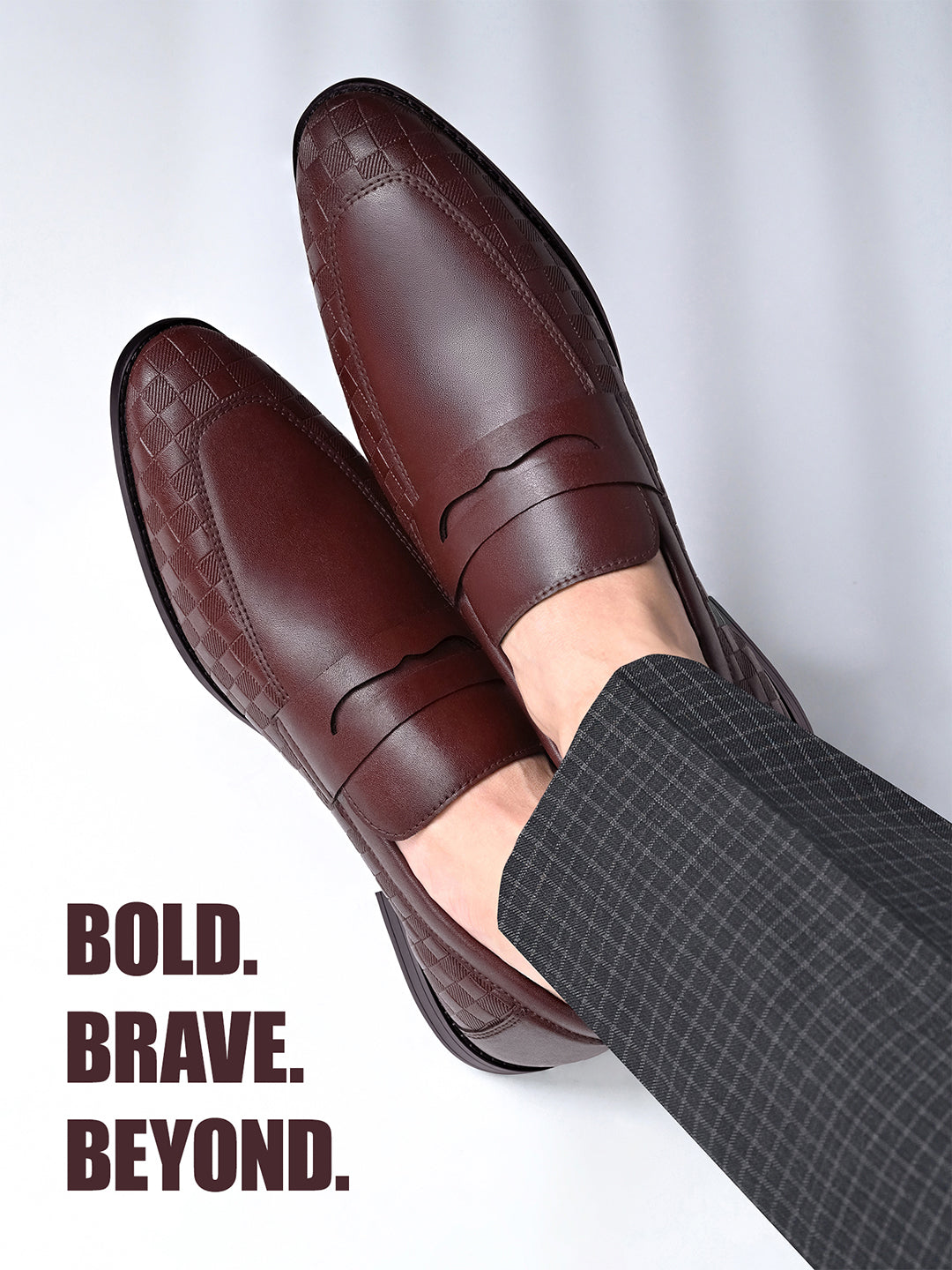 Rosewood Handcrafted Embossed Moccasin Slipon