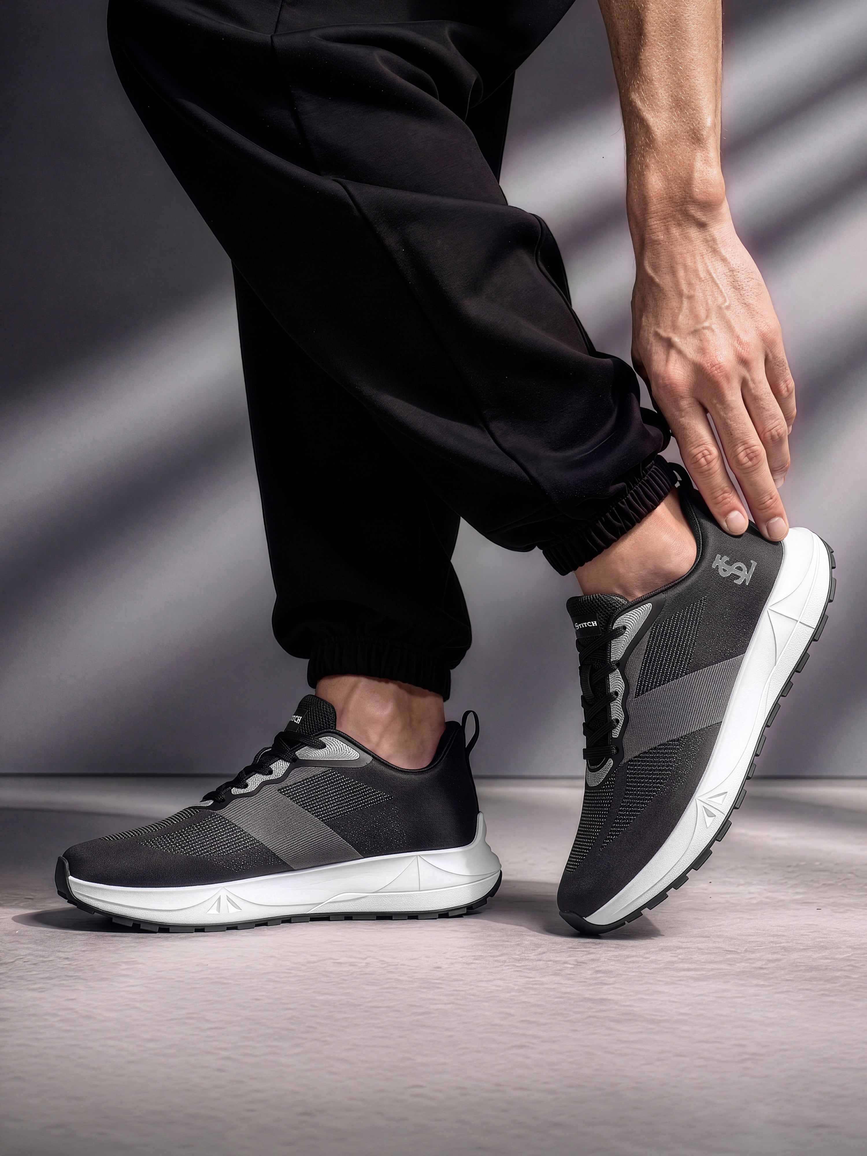 Noble Black Lightweight Athleisure Sport Shoes