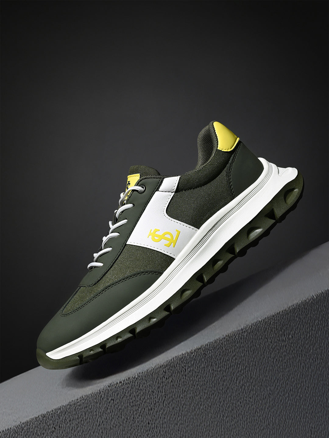 Solar Yellow Casual Lightweight Elastic Laces Sneakers