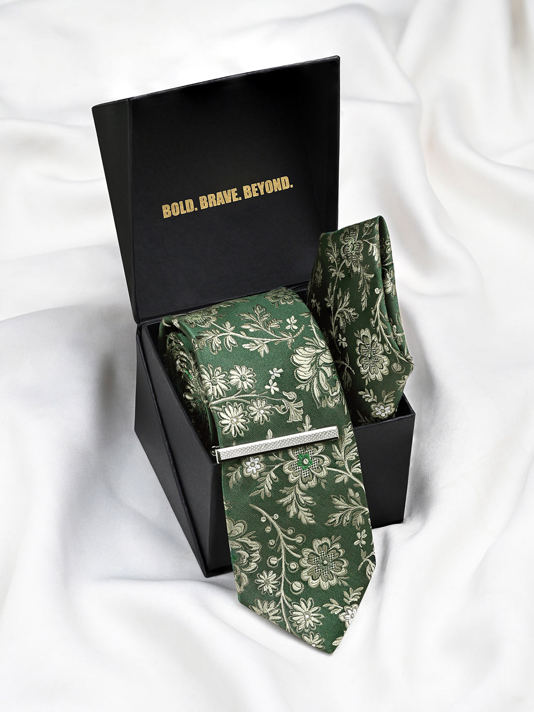 Floral Green Luxury Polyster Micro Fabric Necktie Set Pocket Square Chrome Tiepin