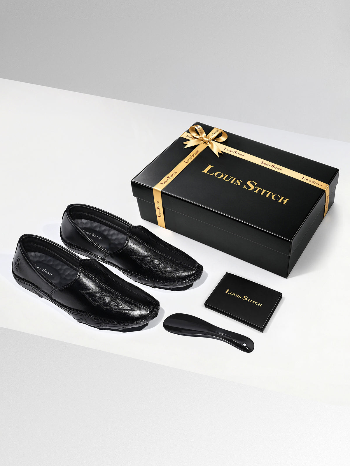 Jet Black Ethnic Slip-On Texture Nagra Juti and Mojari