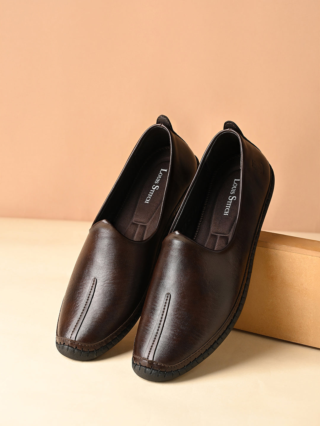 Brunette Brown Ethnic Slip-On Shrunken Nagra Juti and Mojari