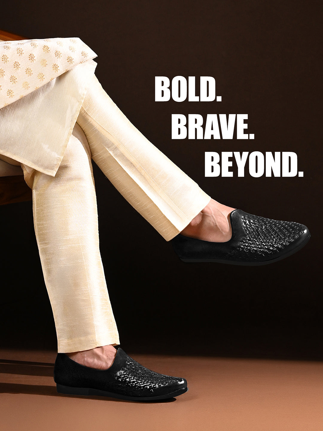 Jet Black Ethnic Slip-On Weaved Texture Nagra Juti and Mojari