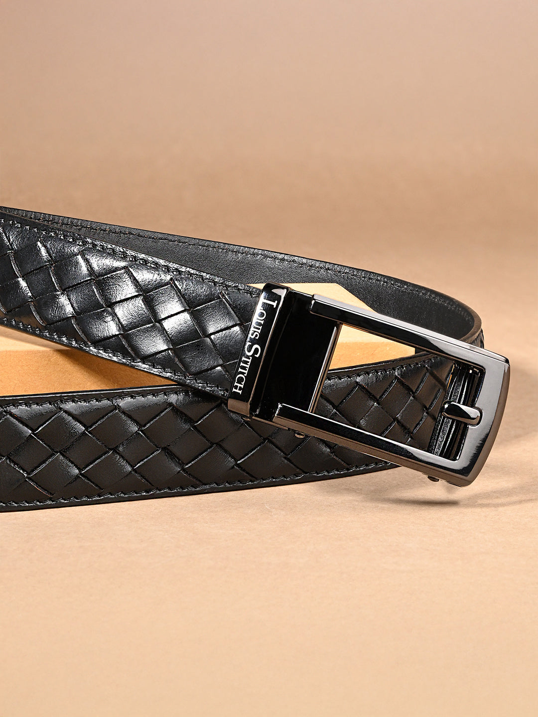 Premium VT Leather Men's Gunmetal Black Buckle Auto Lock Belt