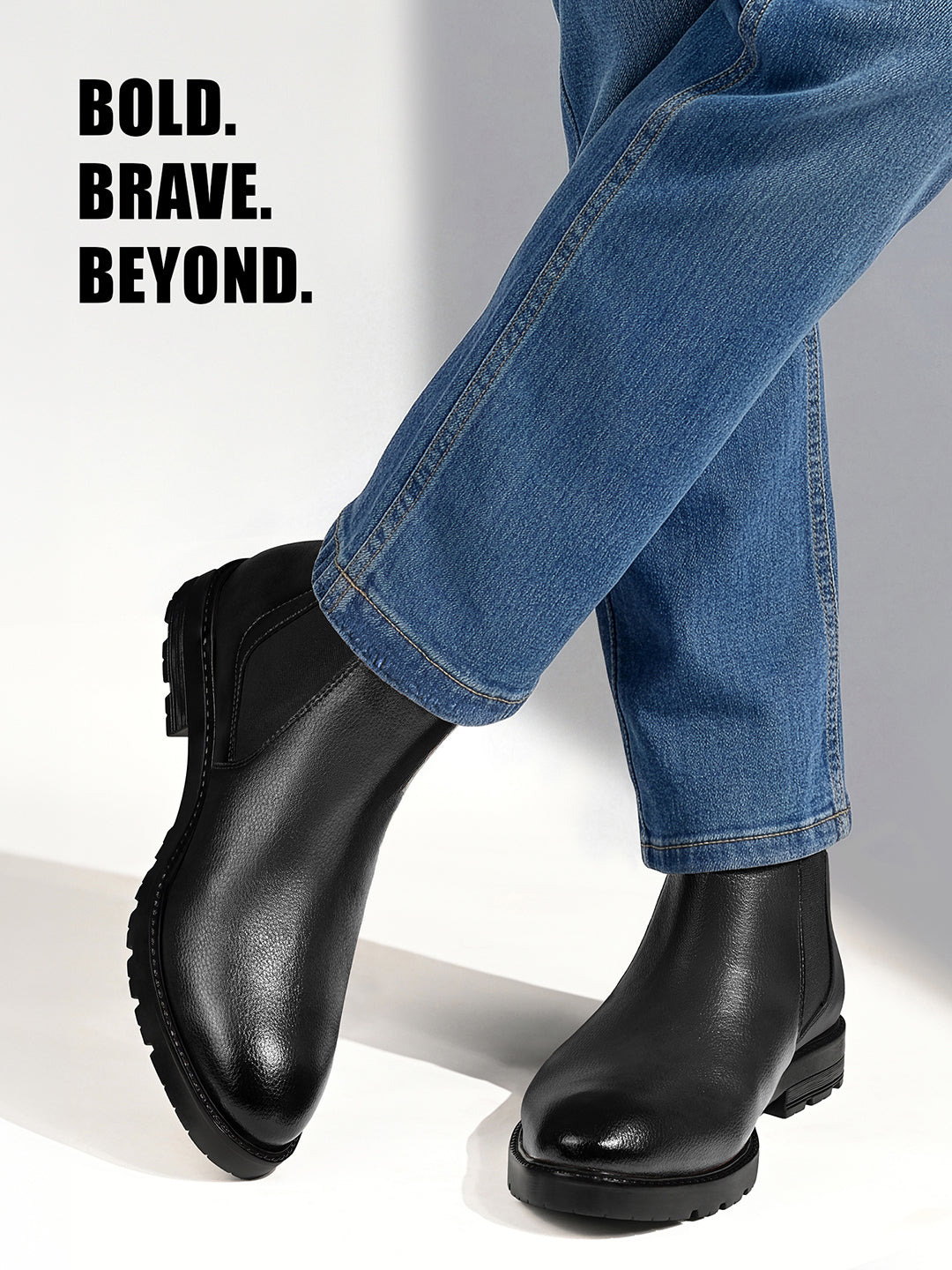 Chracoal Black Mid-Top Slip-On High Ankle Chelsea Boots