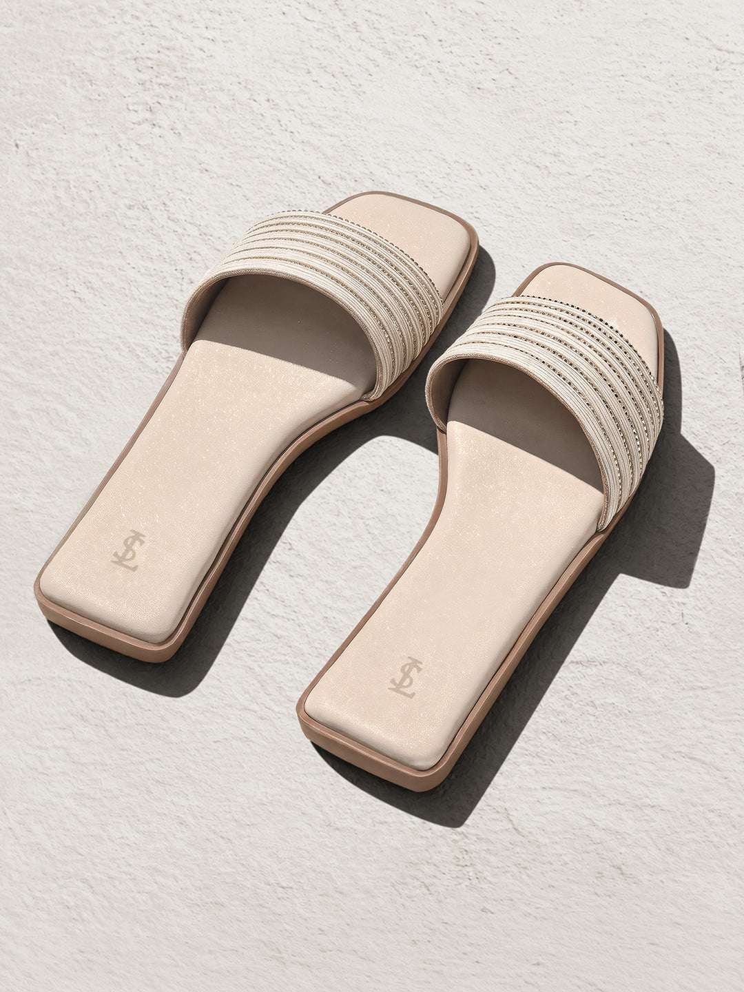 Women's Pearl White Elegant Flat Sandals