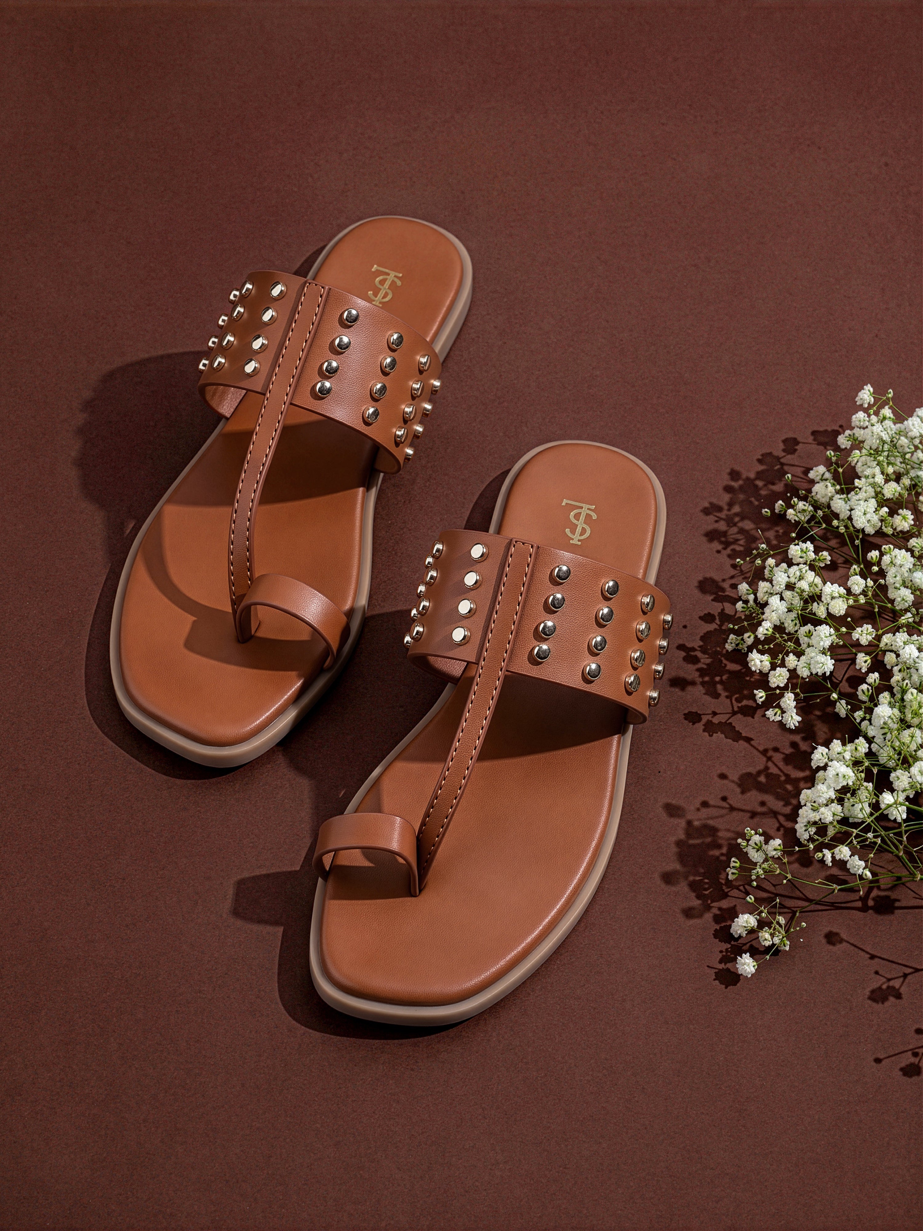 Women's Tan Toe-Ring Embellished Beads Sandals