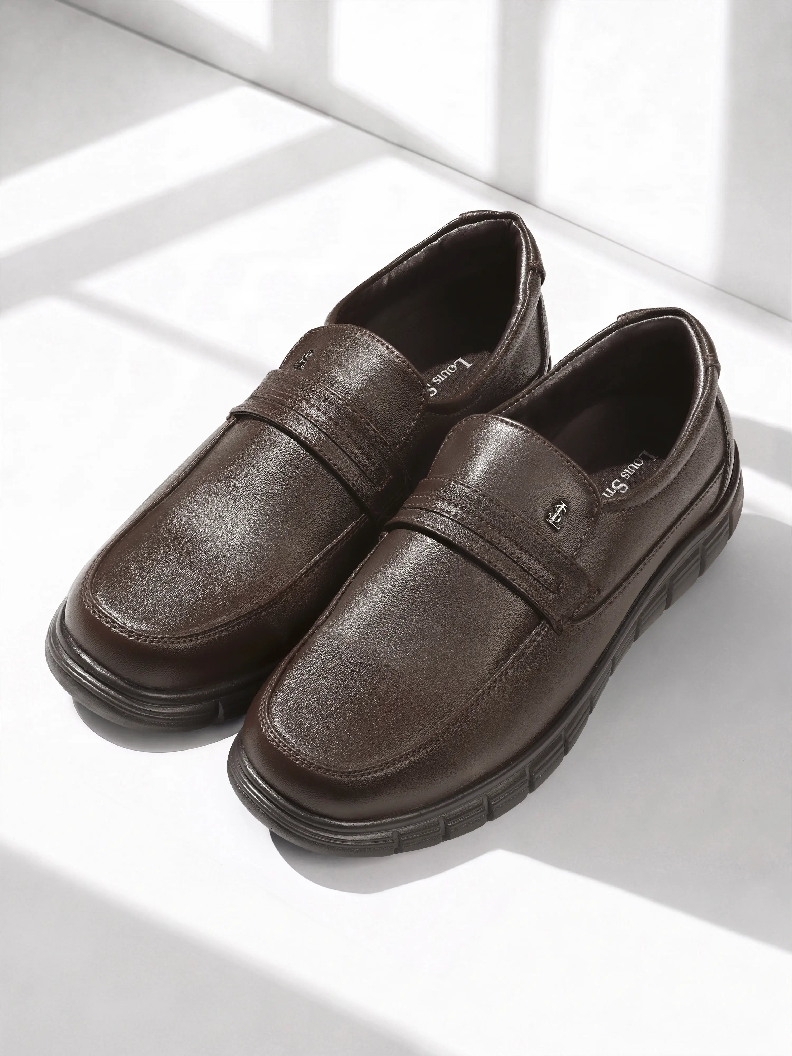 Brunette Brown Leather Comfortable Slip-On Moccasin