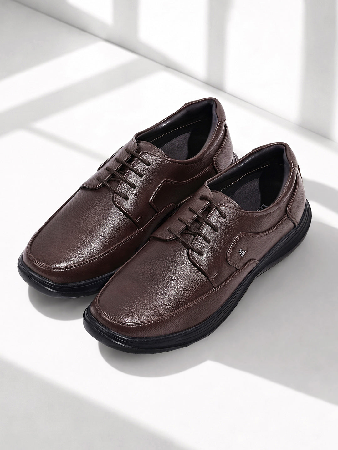 Brunette Brown Genuine Leather Ultra Lightweight Derby Shoes