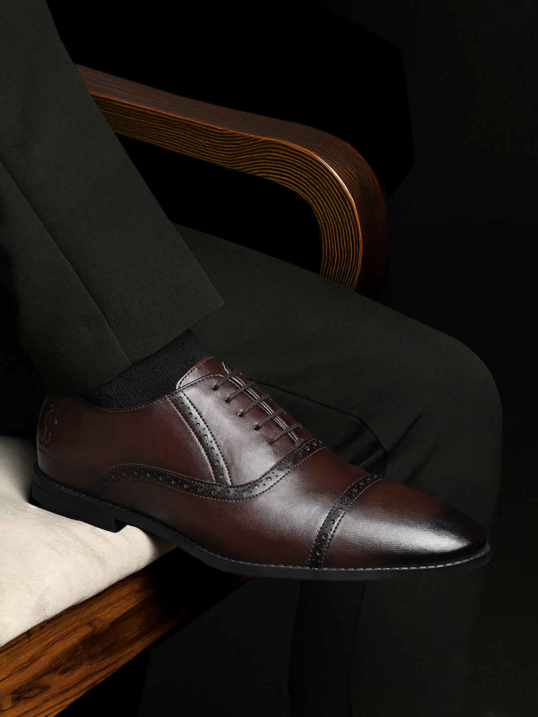 Brunette Brown Formal Lace-Up Oxford Shoes
