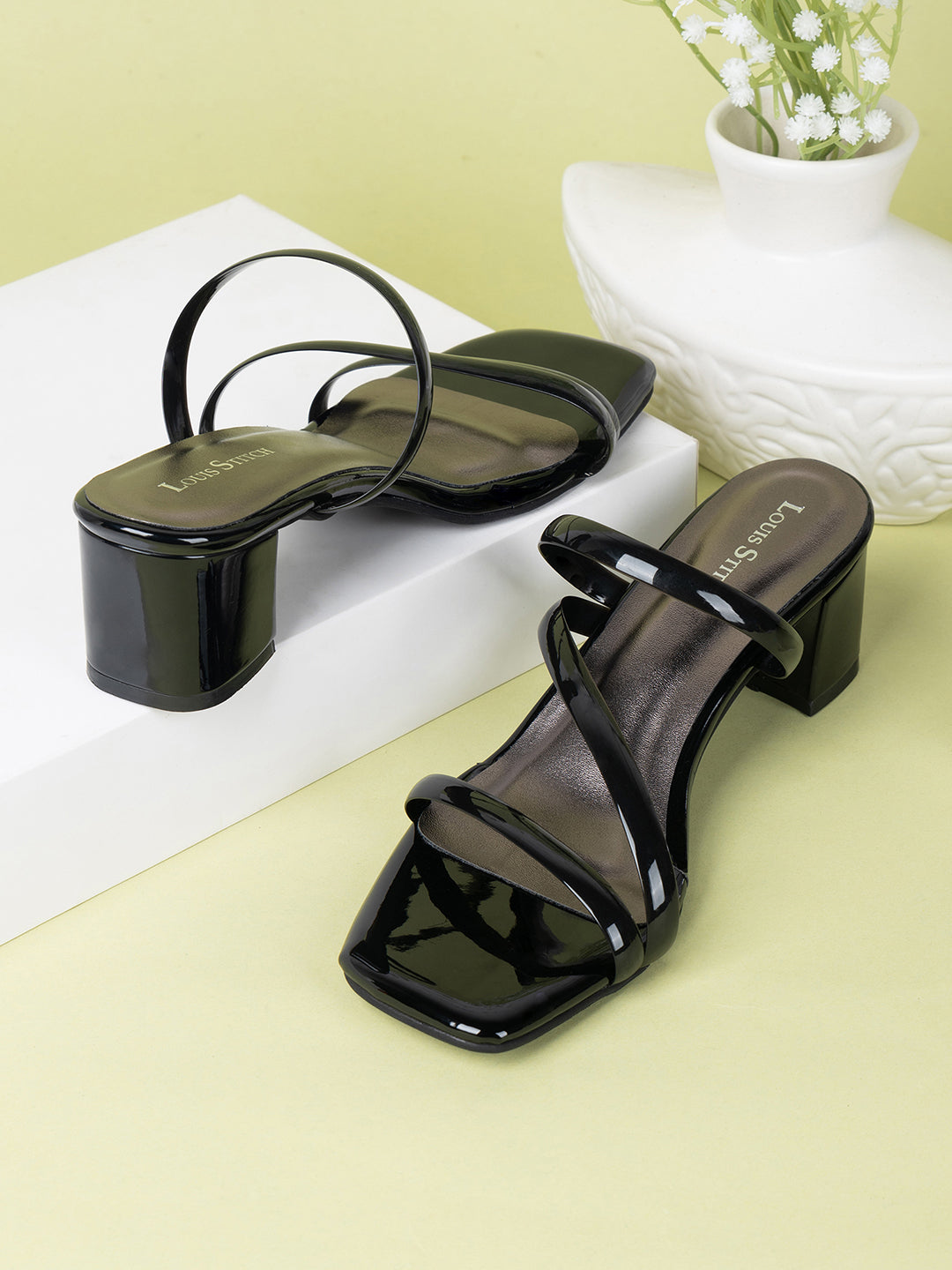 Women's Sillicon Straps Black Lightweight Sandals