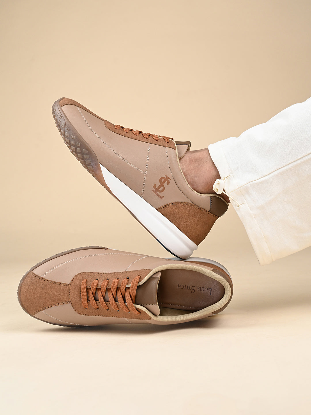 Russet Tan and Beige Comfortable Lace-Up Sneaker