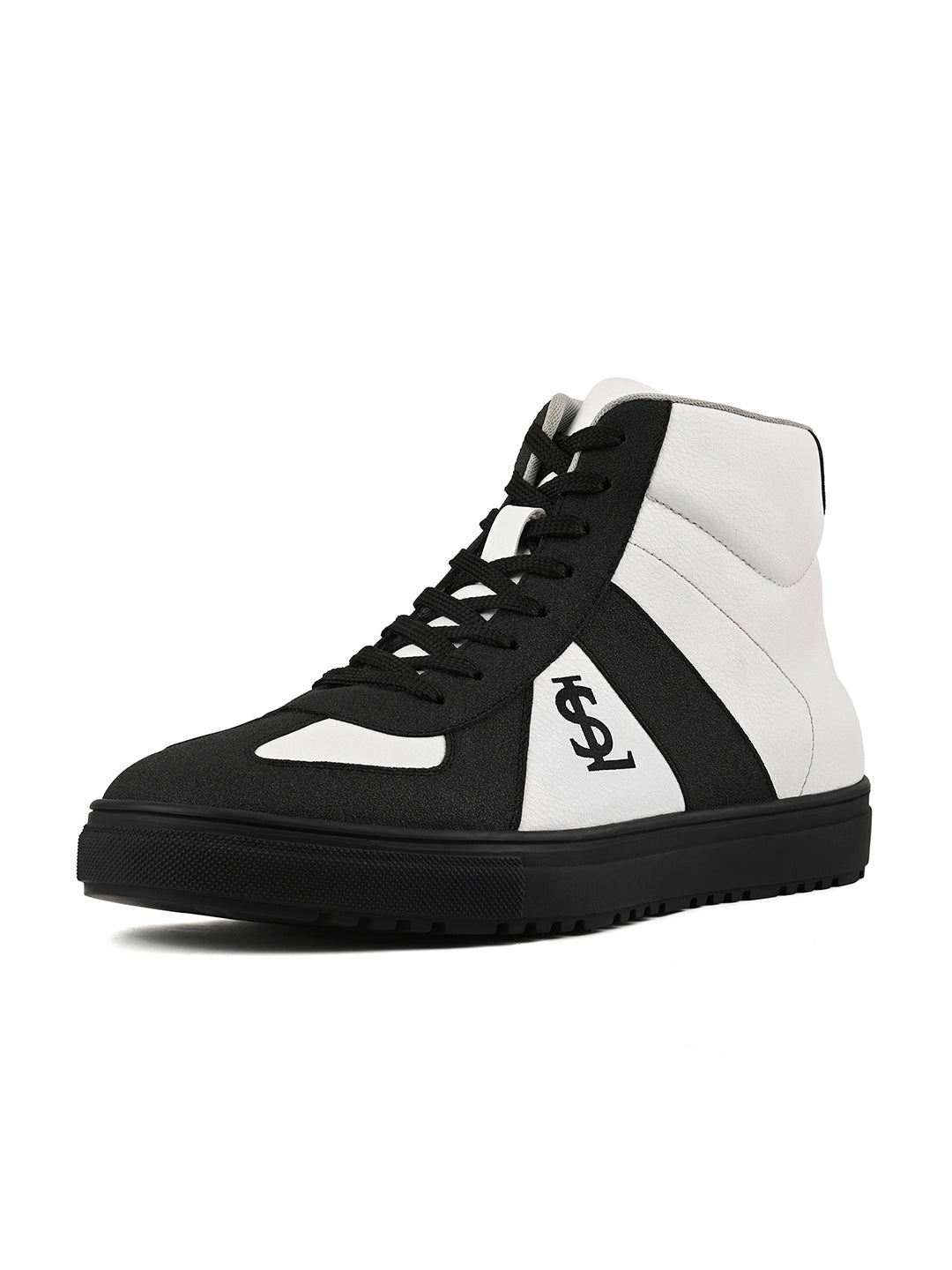 Black and White Comfortable Lace-Up Sneaker