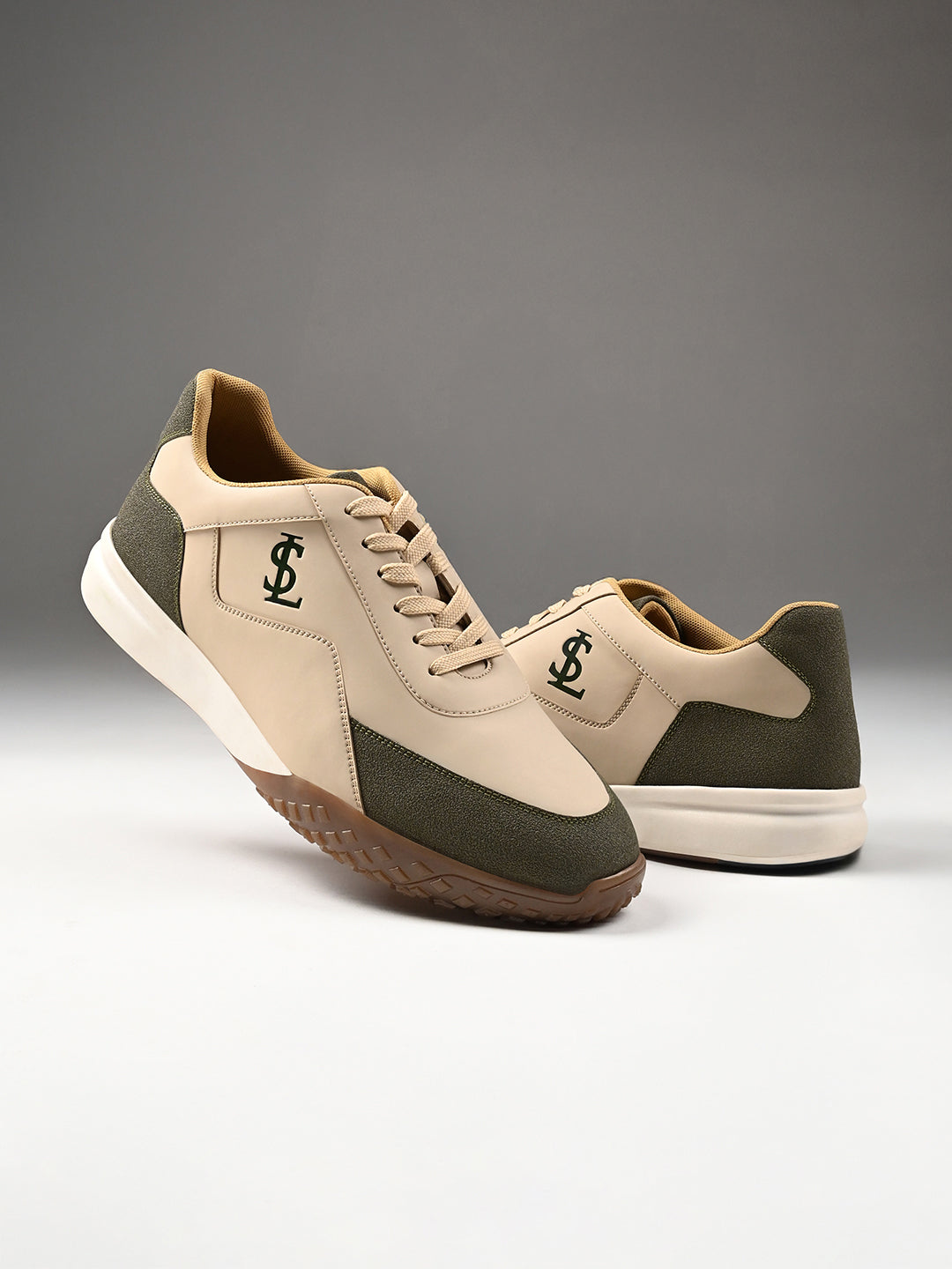 Beige and Olive Green Casual Lightweight Lace-Up Sneaker