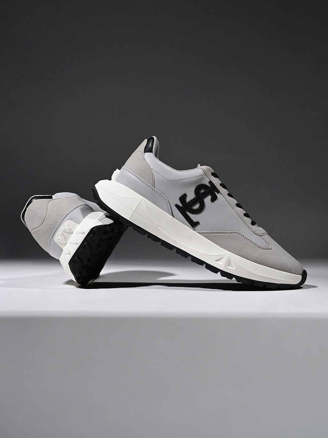 Ash Grey Casual Lightweight Lace-Up Sneakers