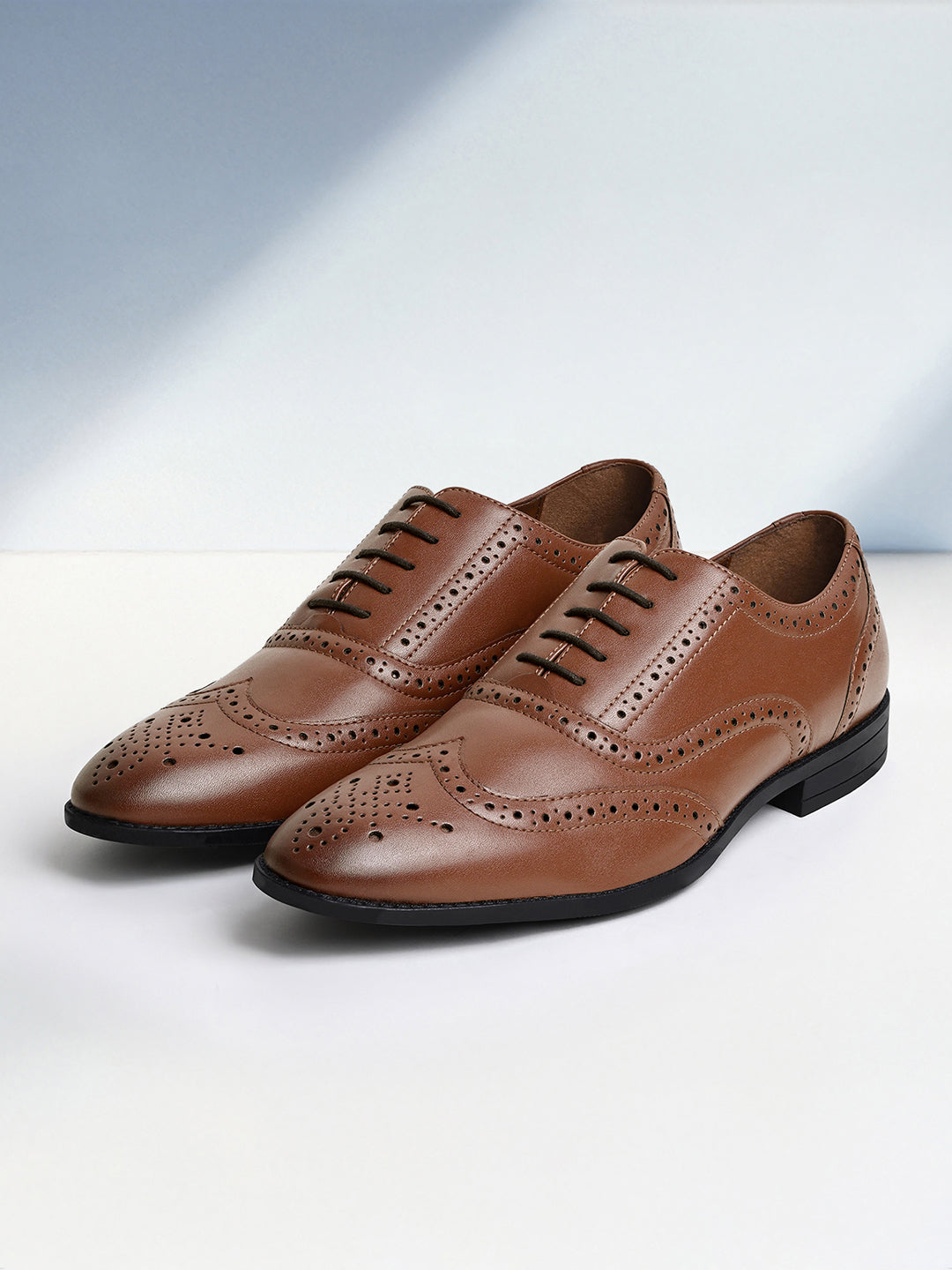 Tan Wingtip Brogue Style Comfortable Formal Lace Up Shoes