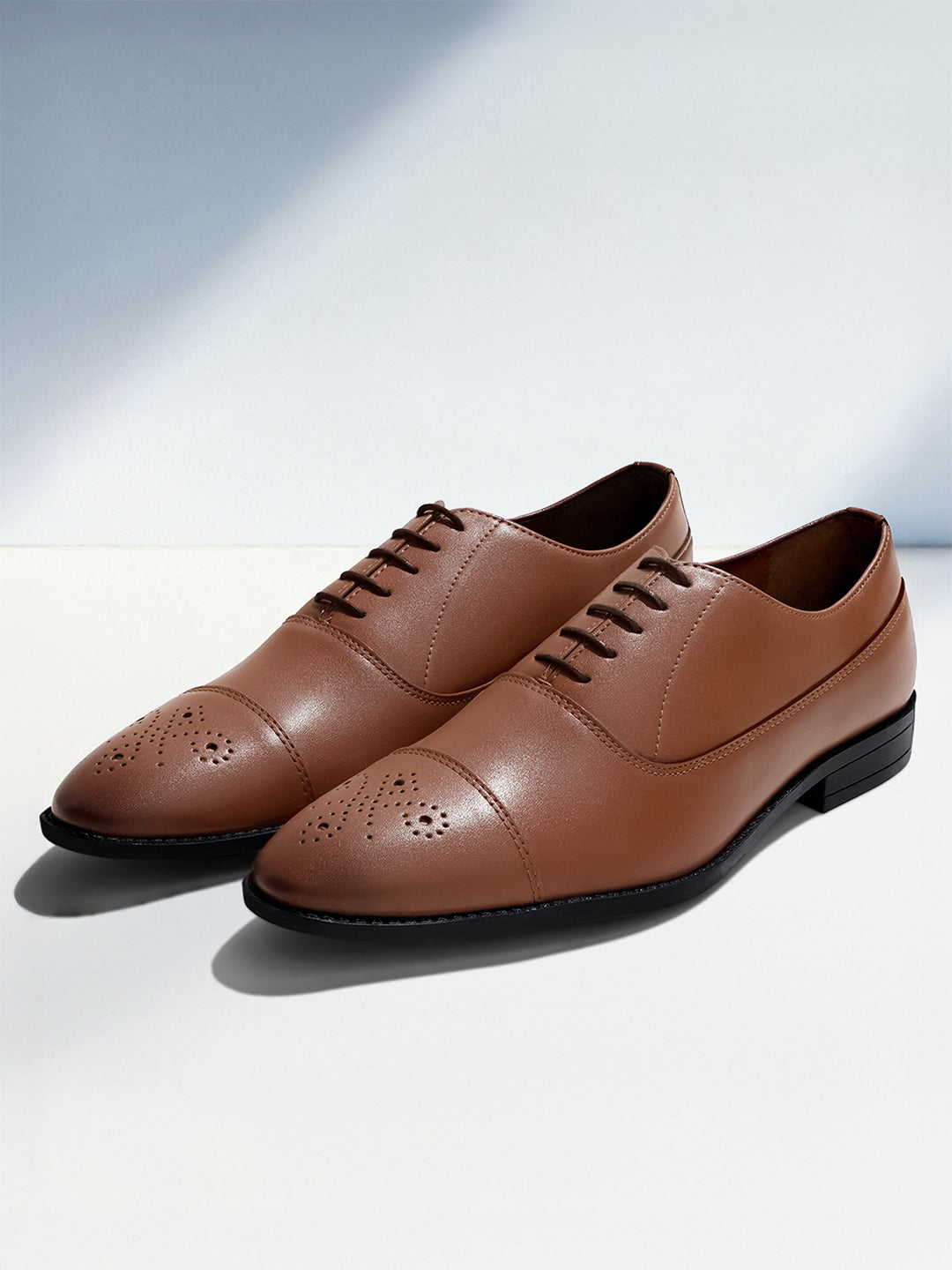 Russet Tan Handcrafted Captoe Style Comfortable Laceups Shoes