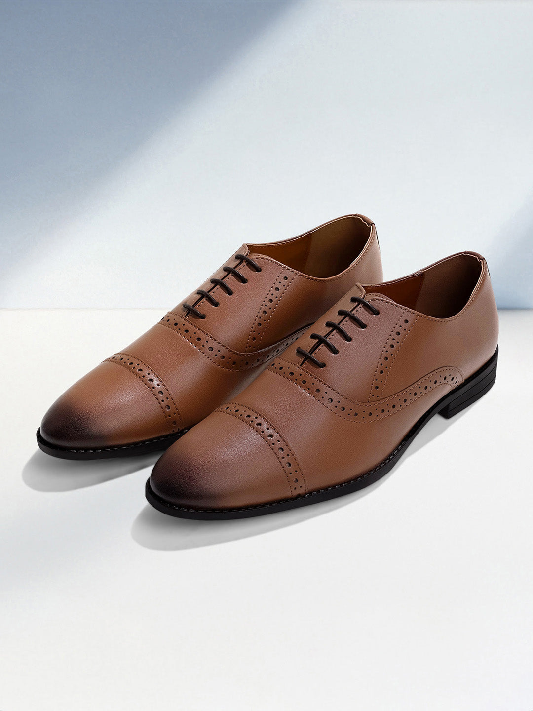 Tan Oxford Style Comfortable Formal Laceup Shoes