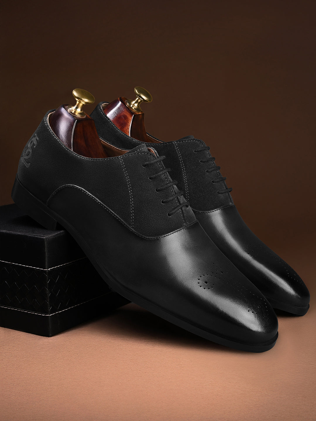 Jet Black Italian Crust Leather Formal Brogues
