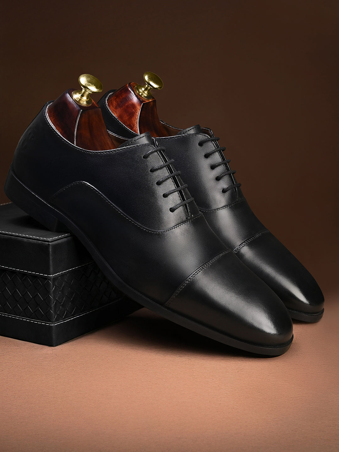 Jet Black Italian Crust Leather Formal Derbys