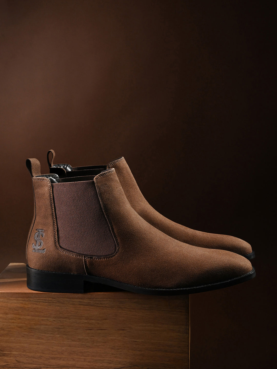 Brunette Brown Mid-Top Ankle Slip-On Chelsea Boots
