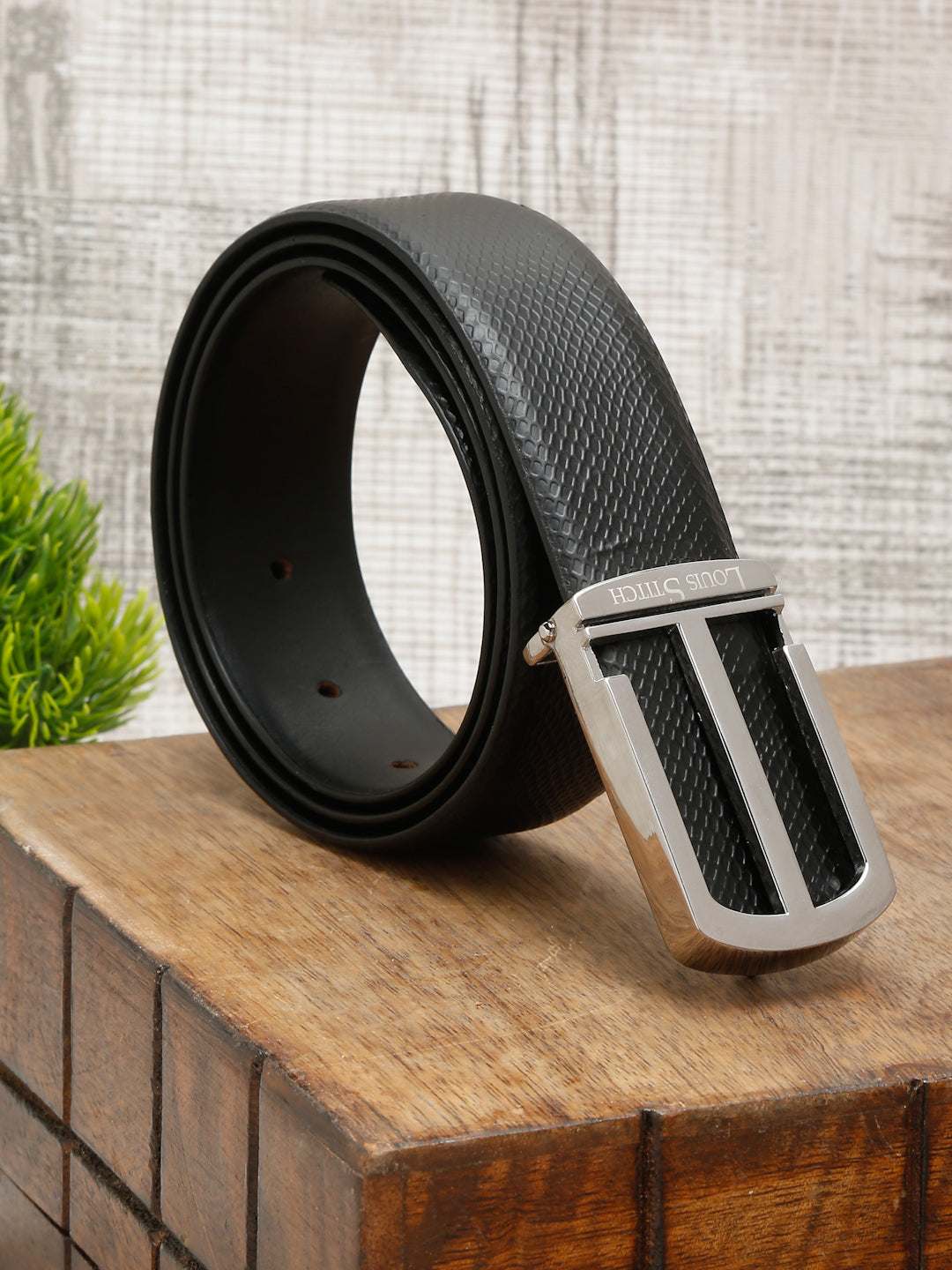 Black/Chrome Men's Black Formal Italian Leather Textured Belt For Men